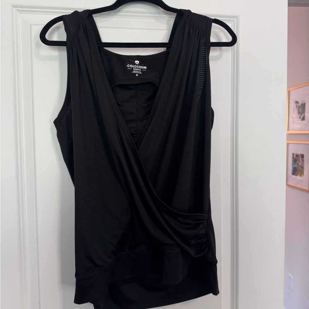 Colosseum Black Sleeveless Wrap Front Women's Top with hood
